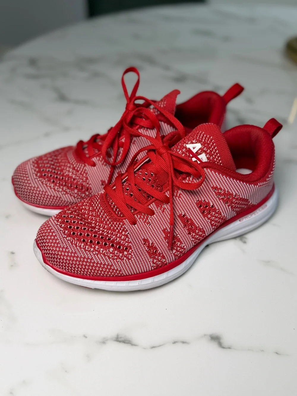 APL TechLoom Pro Red Knit Athletic Sneakers Women’s Size 7